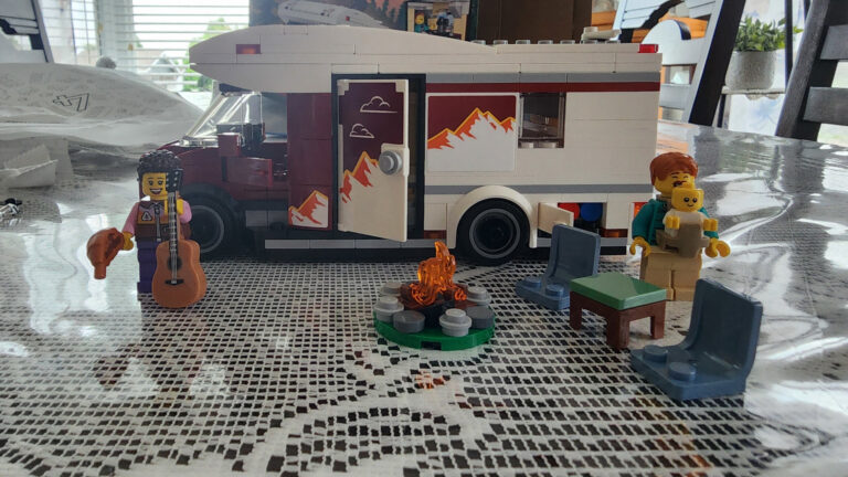 Lego City – L’autocaravane d’aventure de vacances